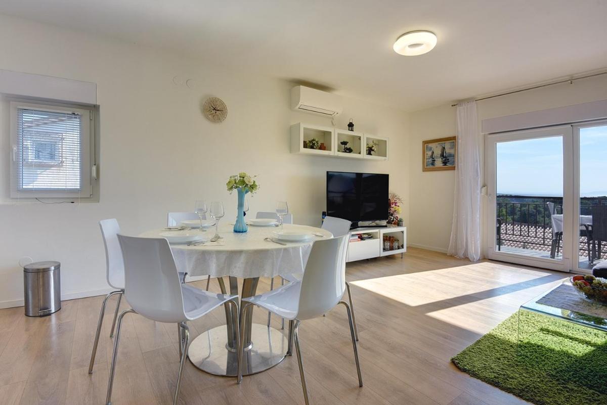 Apartment Zajec プレマントゥーラ エクステリア 写真